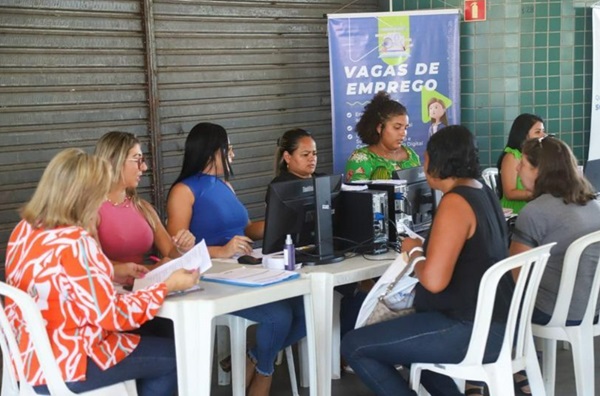 Prefeitura da Serra oferta mil vagas em "Blitz do Emprego"