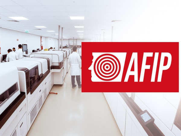 Vaga para Auxiliar de Laboratório (COLETA)